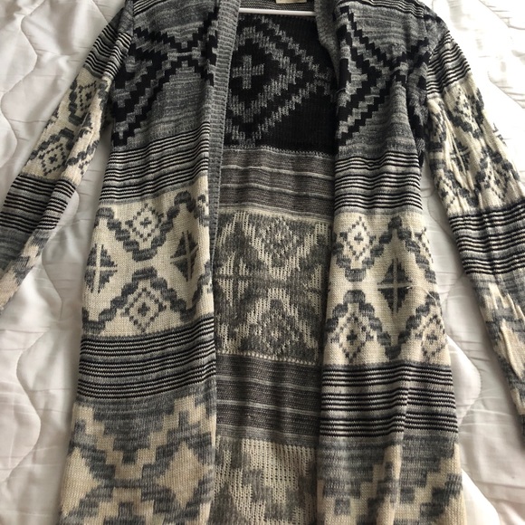 Sweater bundle - Picture 4 of 7